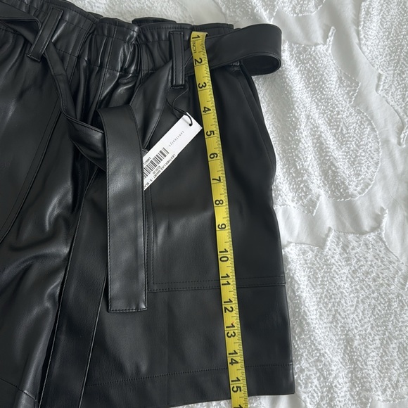 Sanctuary leather like shorts - Picture 6 of 7